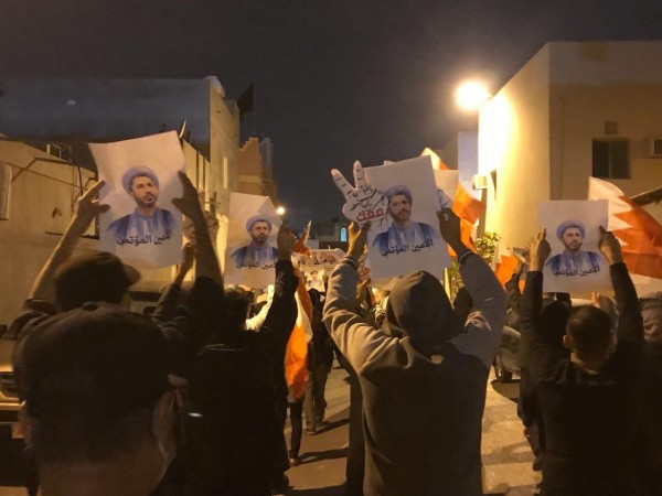 تظاهرات في البحرين في الذكرى السادسة لاعتقال زعيم المعارضة ٢